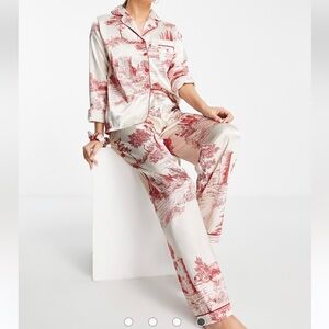 Pajama Set (6 Pc) with Scenic Toile Print